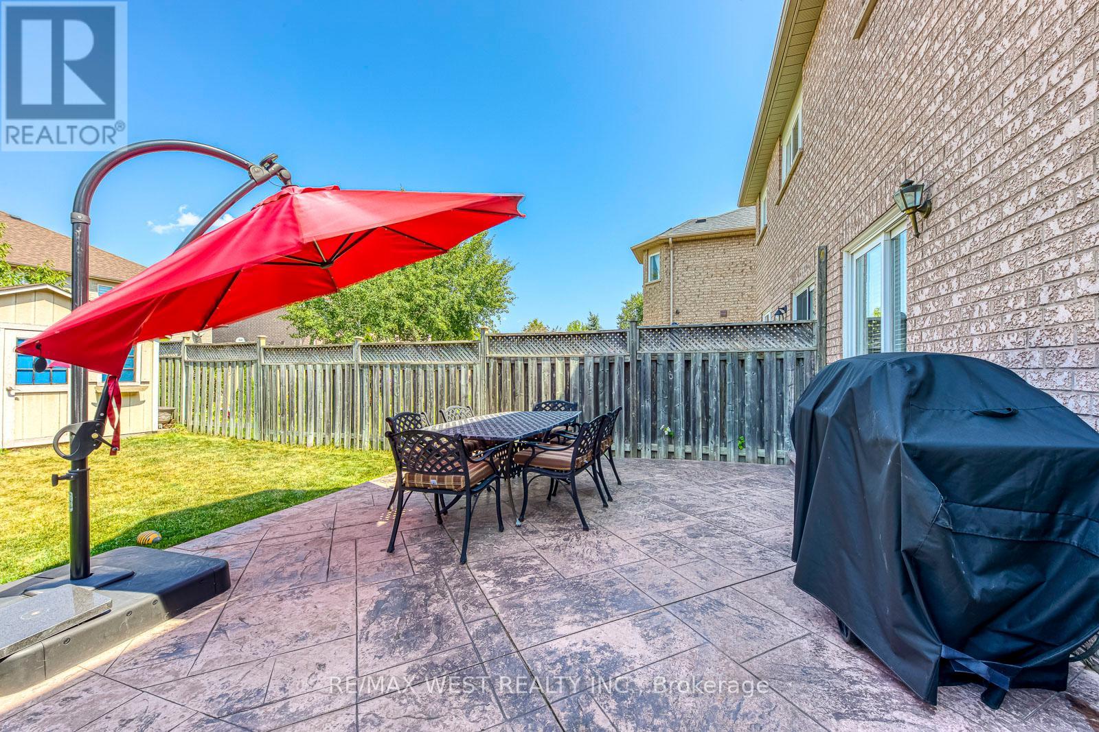 Photo 41 of 56 Laura Sabrina Drive, Vaughan ON