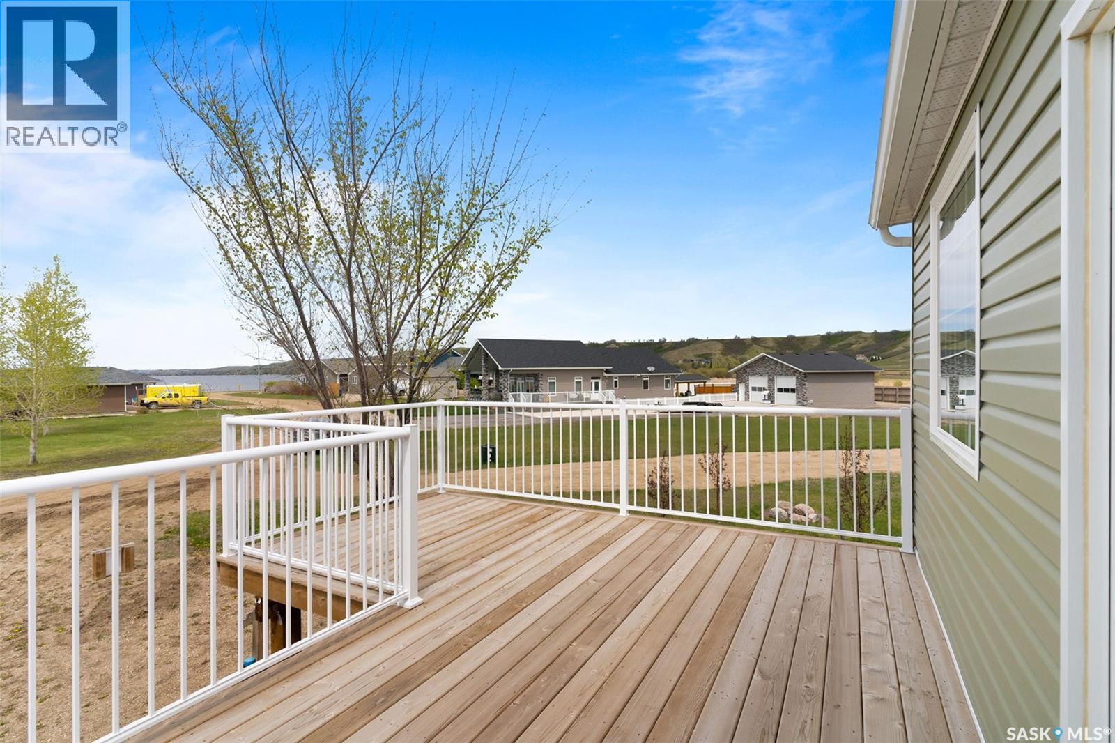 Photo 20 of 10 Louise Crescent, Katepwa Beach SK