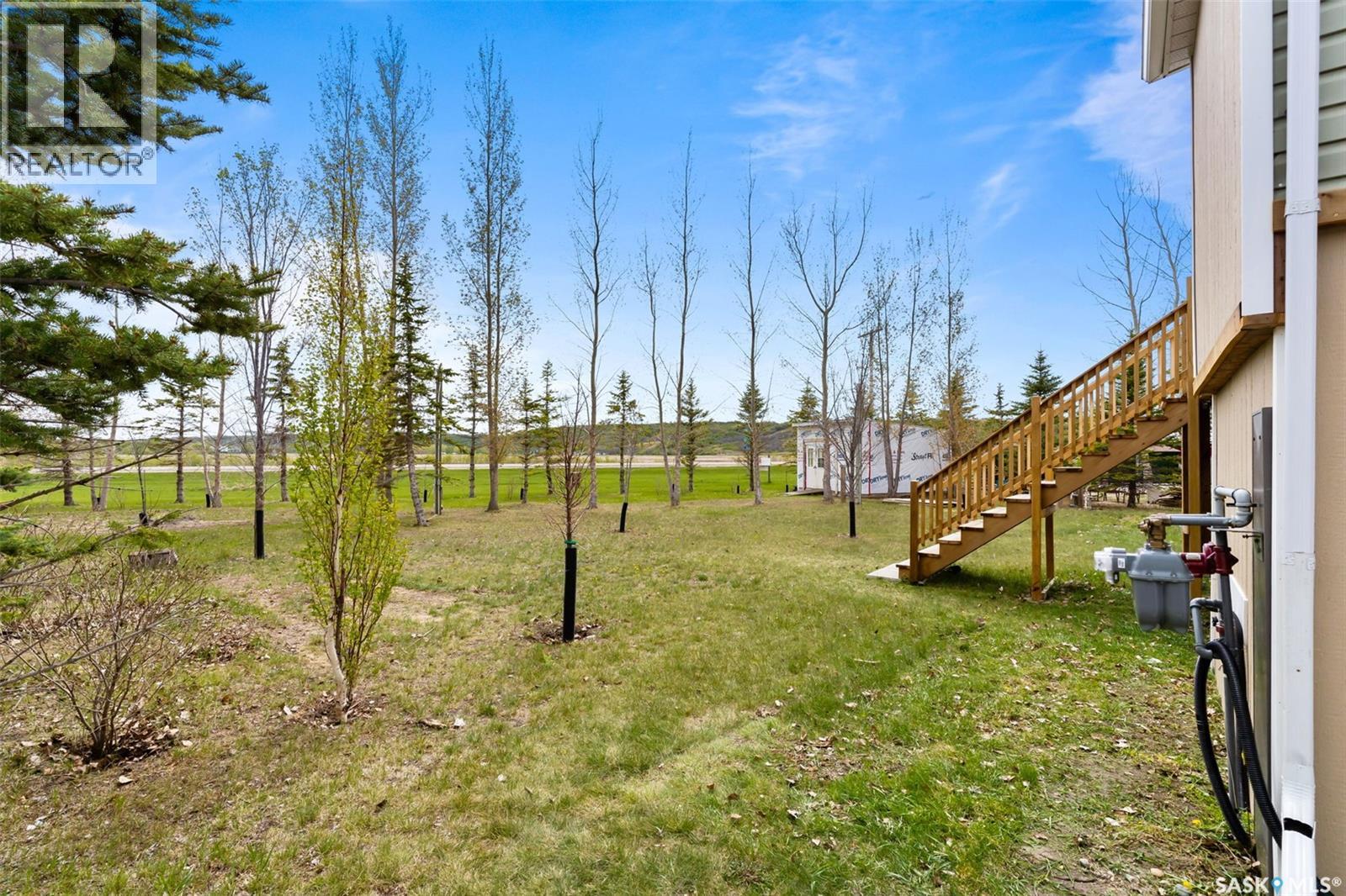 Photo 40 of 10 Louise Crescent, Katepwa Beach SK