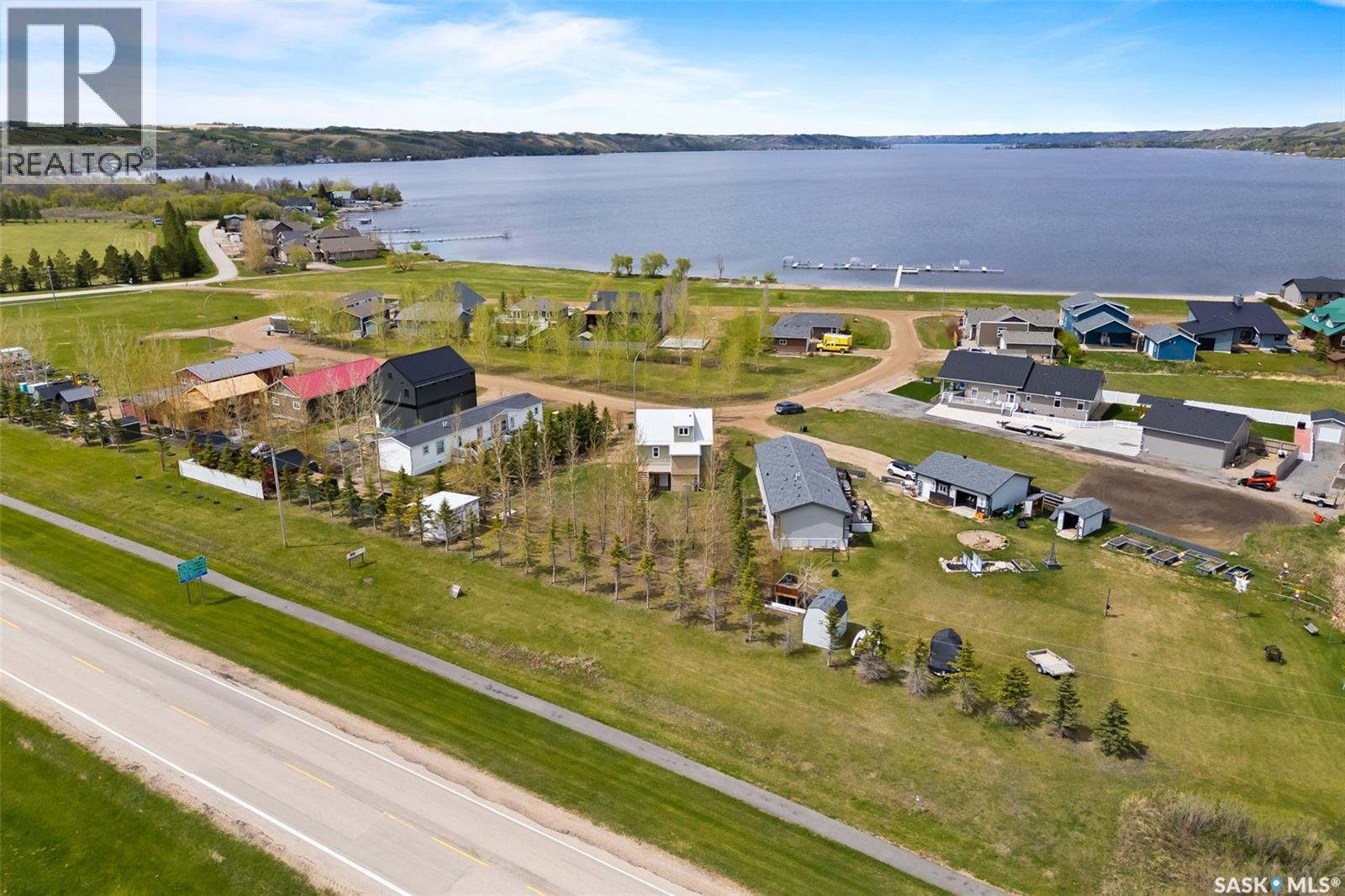 Photo 47 of 10 Louise Crescent, Katepwa Beach SK