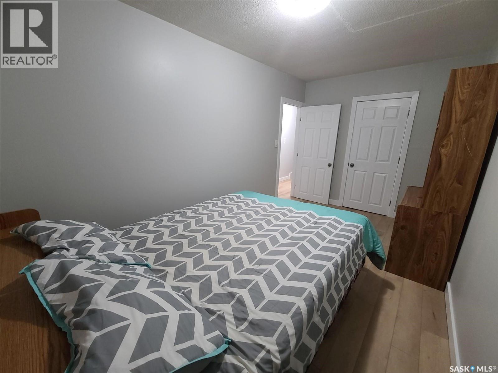 Photo 5 of 56 Froom Crescent, Regina SK