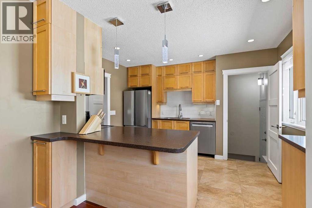 Single Family House Bungalow for Sale in  Namaka Crescent NW North Haven Calgary 