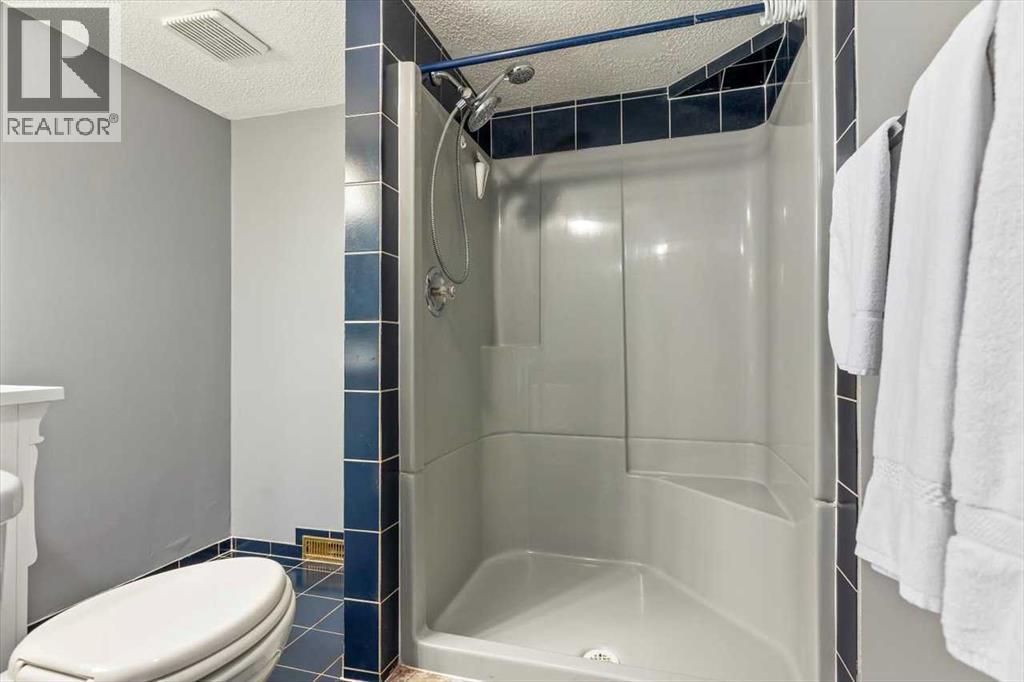 Single Family House Bungalow for Sale in  Namaka Crescent NW North Haven Calgary 