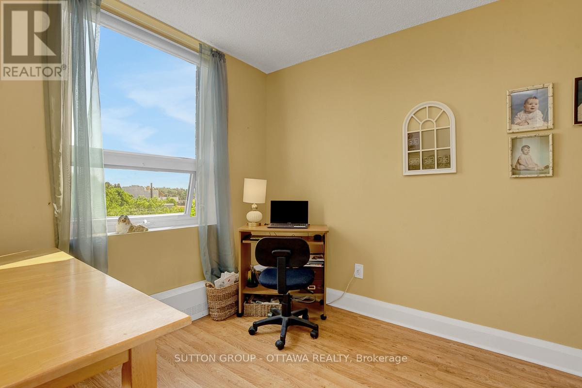 Photo 2 of 405 665 Bathgate Drive, Ottawa ON