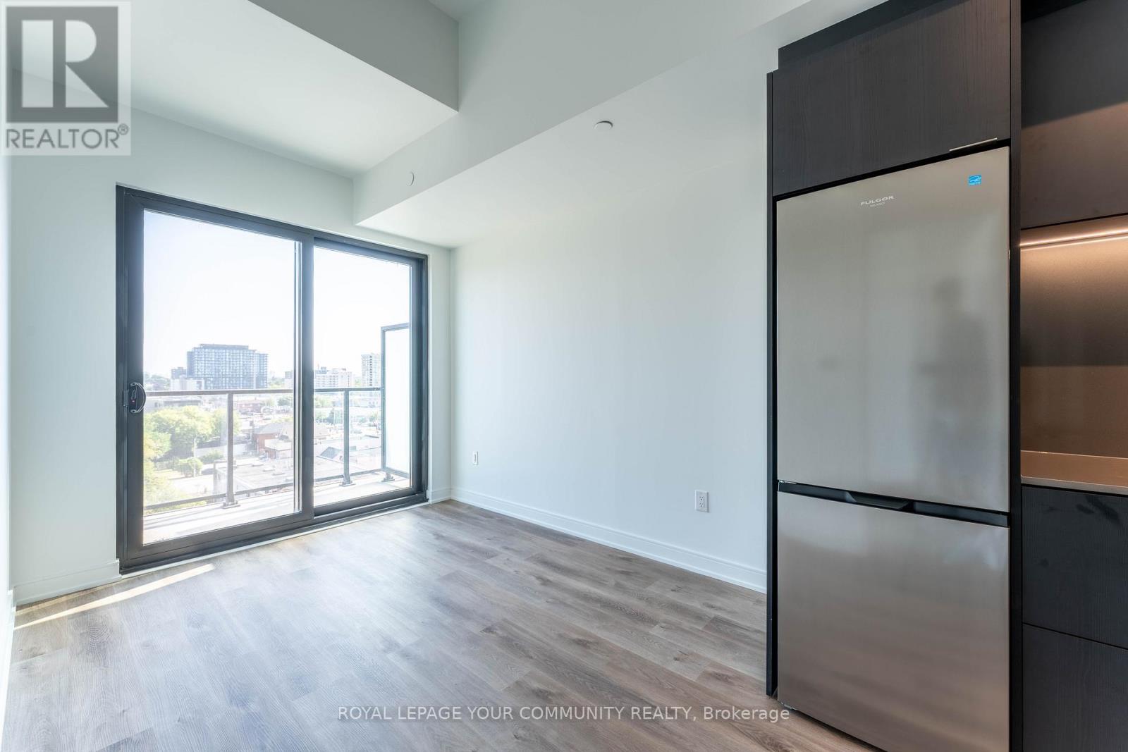 Photo 8 of 731 3009 Novar Road, Mississauga ON