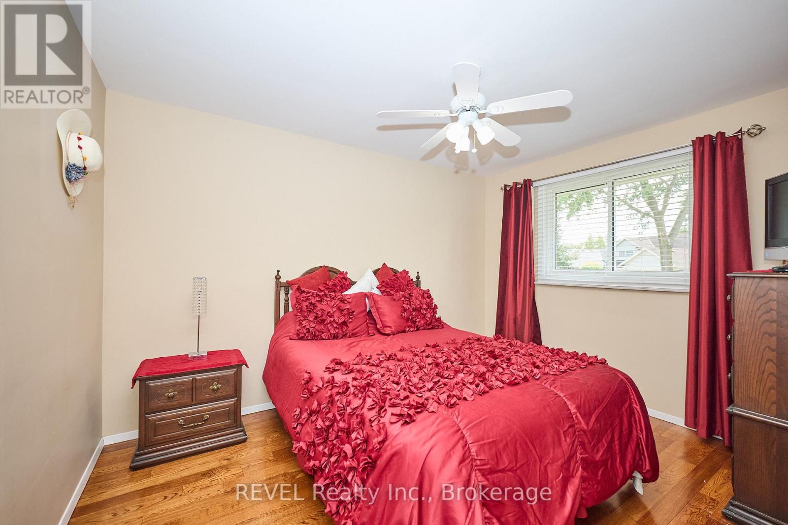 Photo 15 of 4148 Preston Avenue, Niagara Falls ON