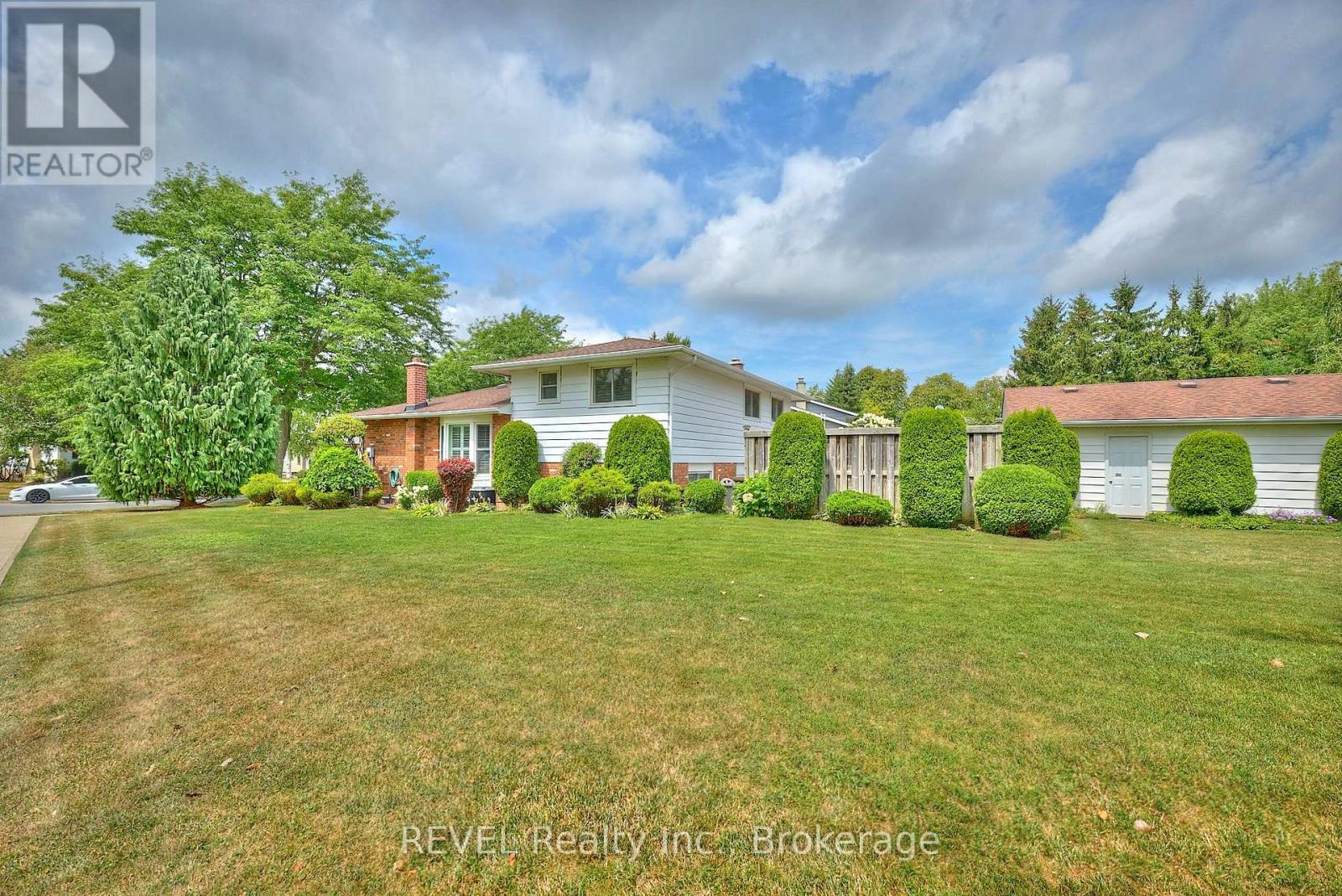 Photo 27 of 4148 Preston Avenue, Niagara Falls ON