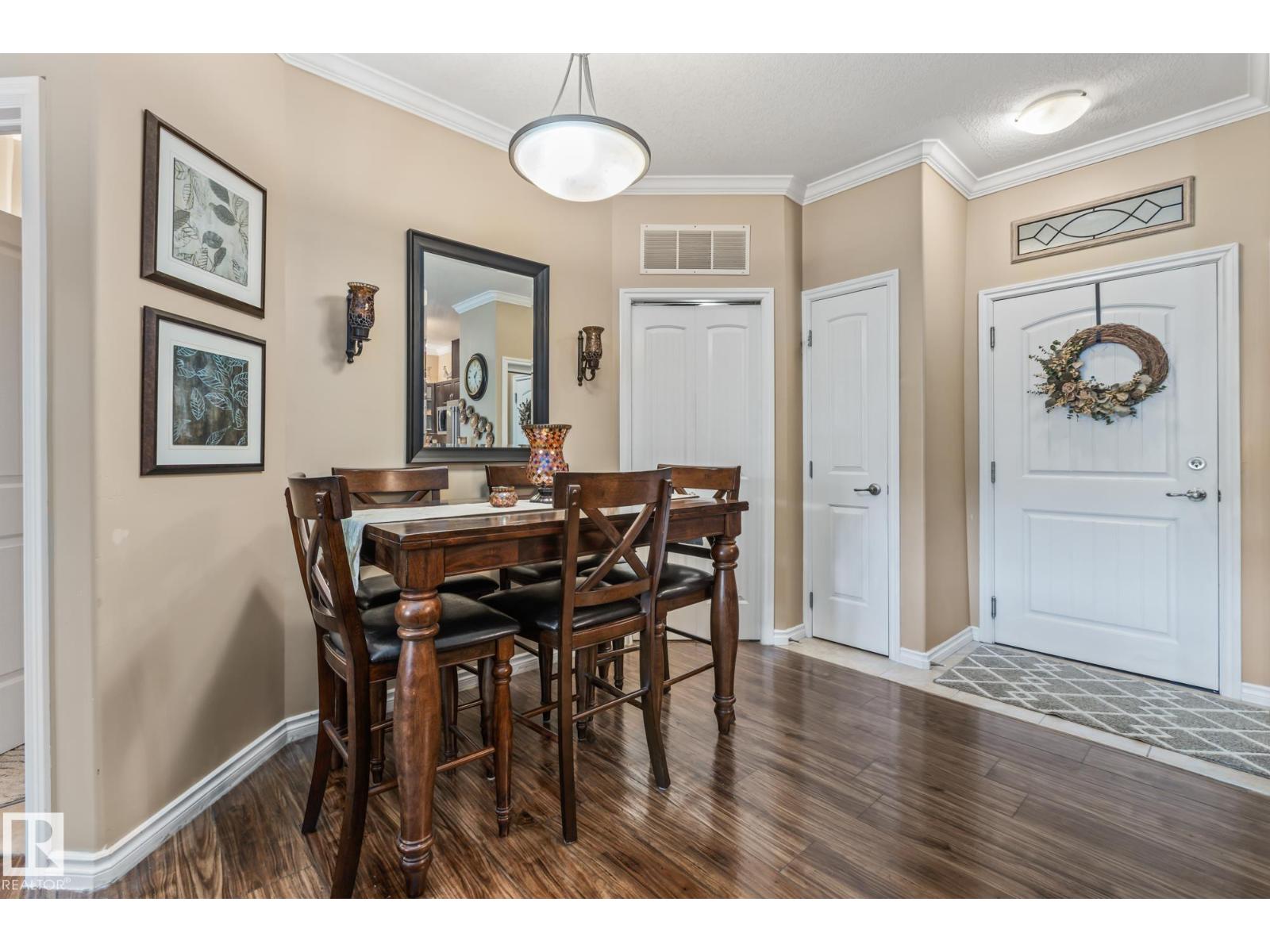 Photo 12 of 105 8528 82 Av Nw, Edmonton AB