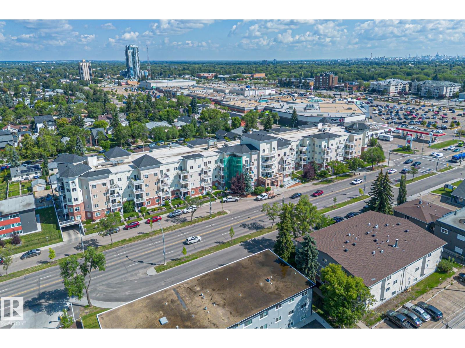 Photo 35 of 105 8528 82 Av Nw, Edmonton AB