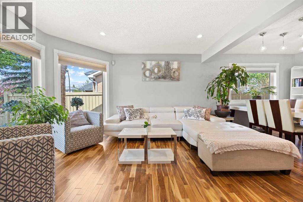 Single Family House for Sale in  Hawkville Close NW Hawkwood Calgary 