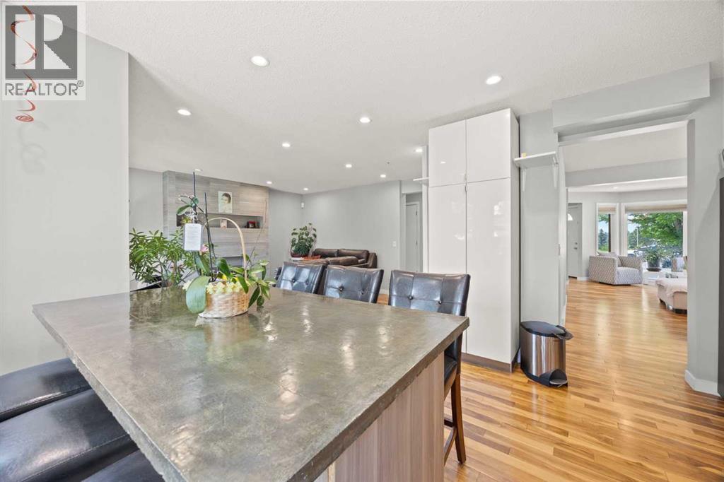 Single Family House for Sale in  Hawkville Close NW Hawkwood Calgary 