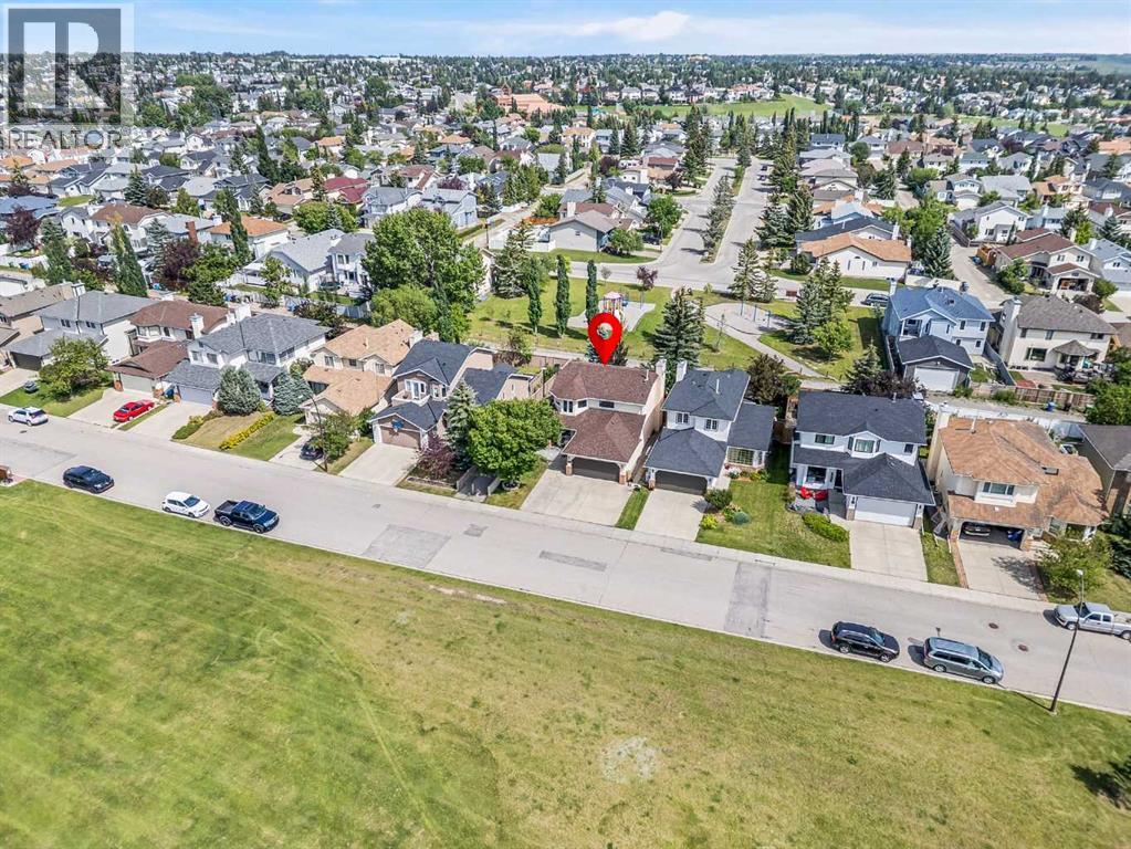 139 Hawkville Close NW, Calgary, Alberta