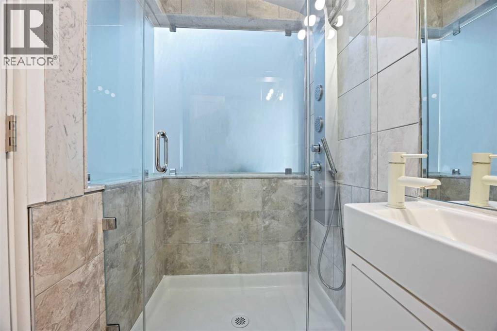 Single Family House for Sale in  Hawkville Close NW Hawkwood Calgary 