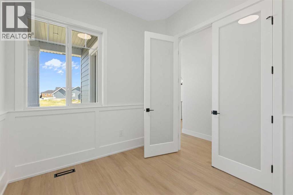 Photo 17 of 331 Muirfield Crescent, Lyalta AB