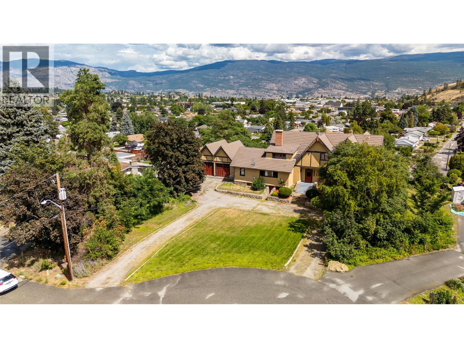  12405 Reynolds Avenue, Summerland