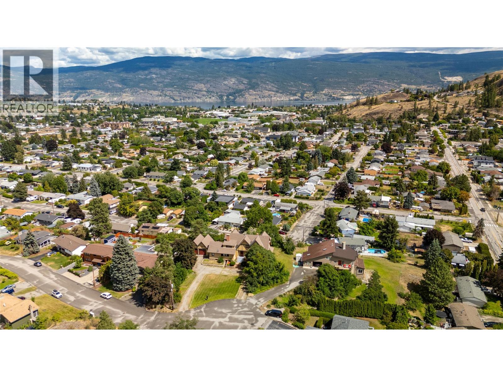  12405 Reynolds Avenue, Summerland