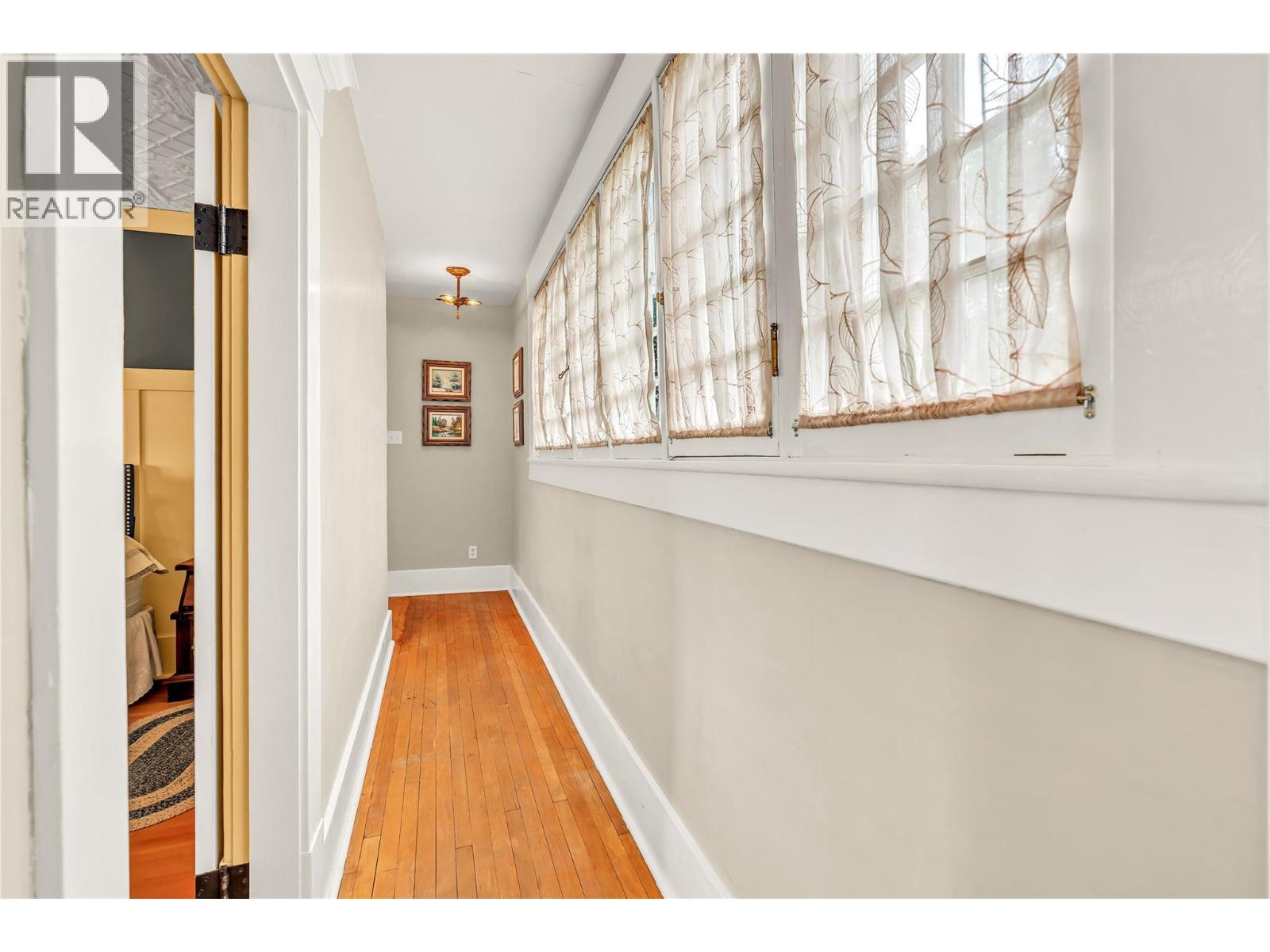  12405 Reynolds Avenue, Summerland