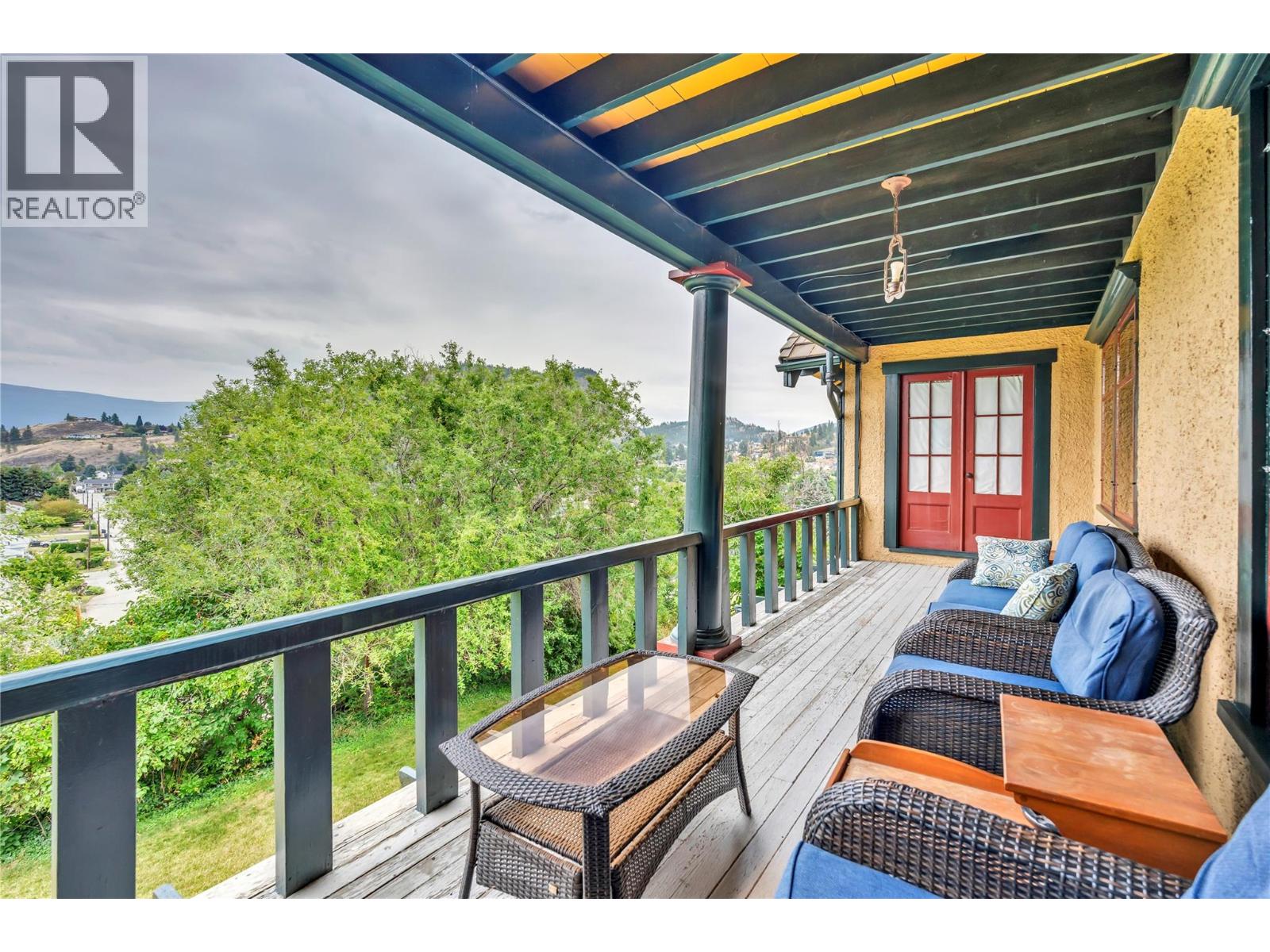  12405 Reynolds Avenue, Summerland