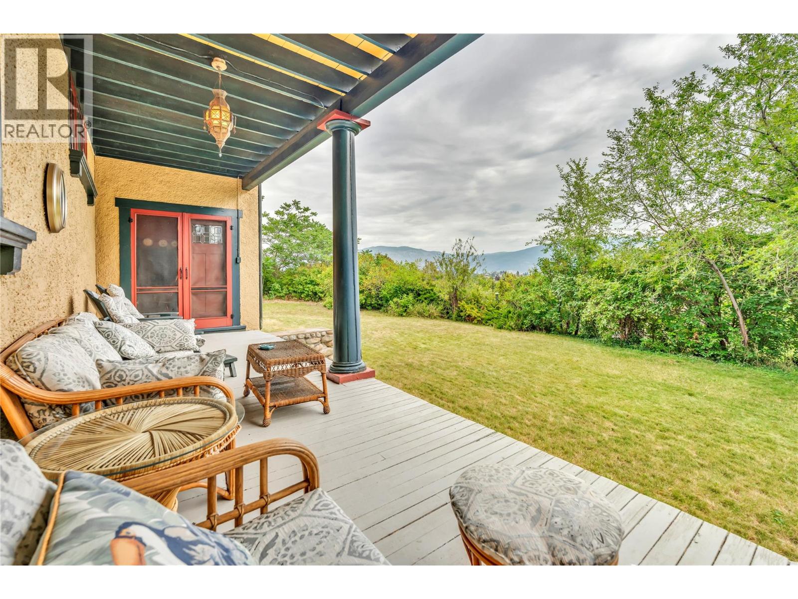  12405 Reynolds Avenue, Summerland