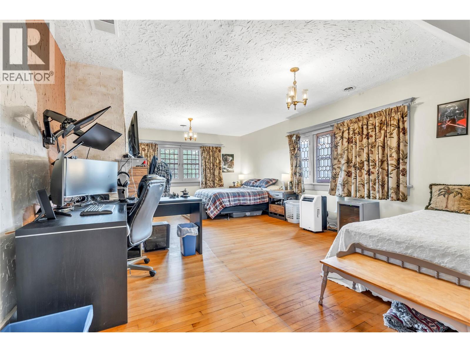  12405 Reynolds Avenue, Summerland