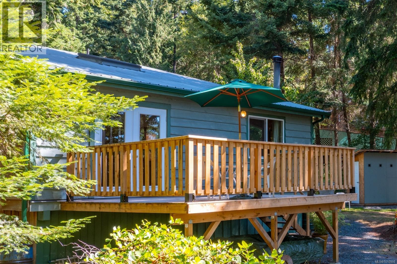  2703 Brigadoon Crescent, Pender Island