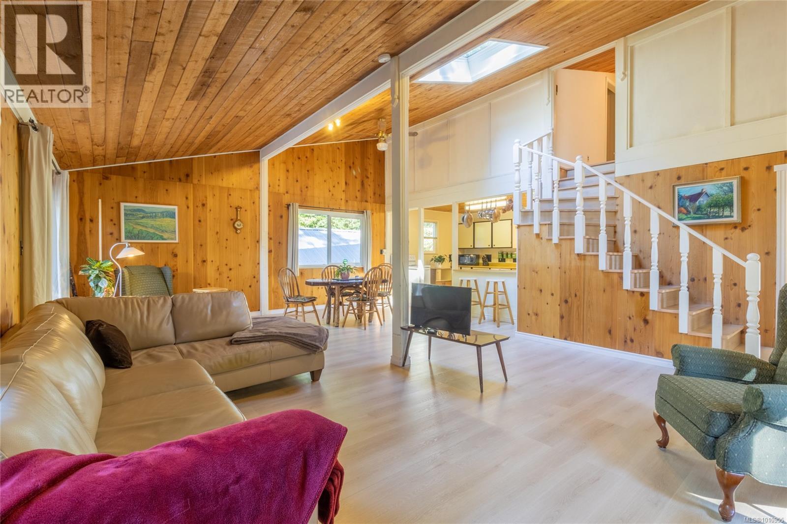  2703 Brigadoon Crescent, Pender Island