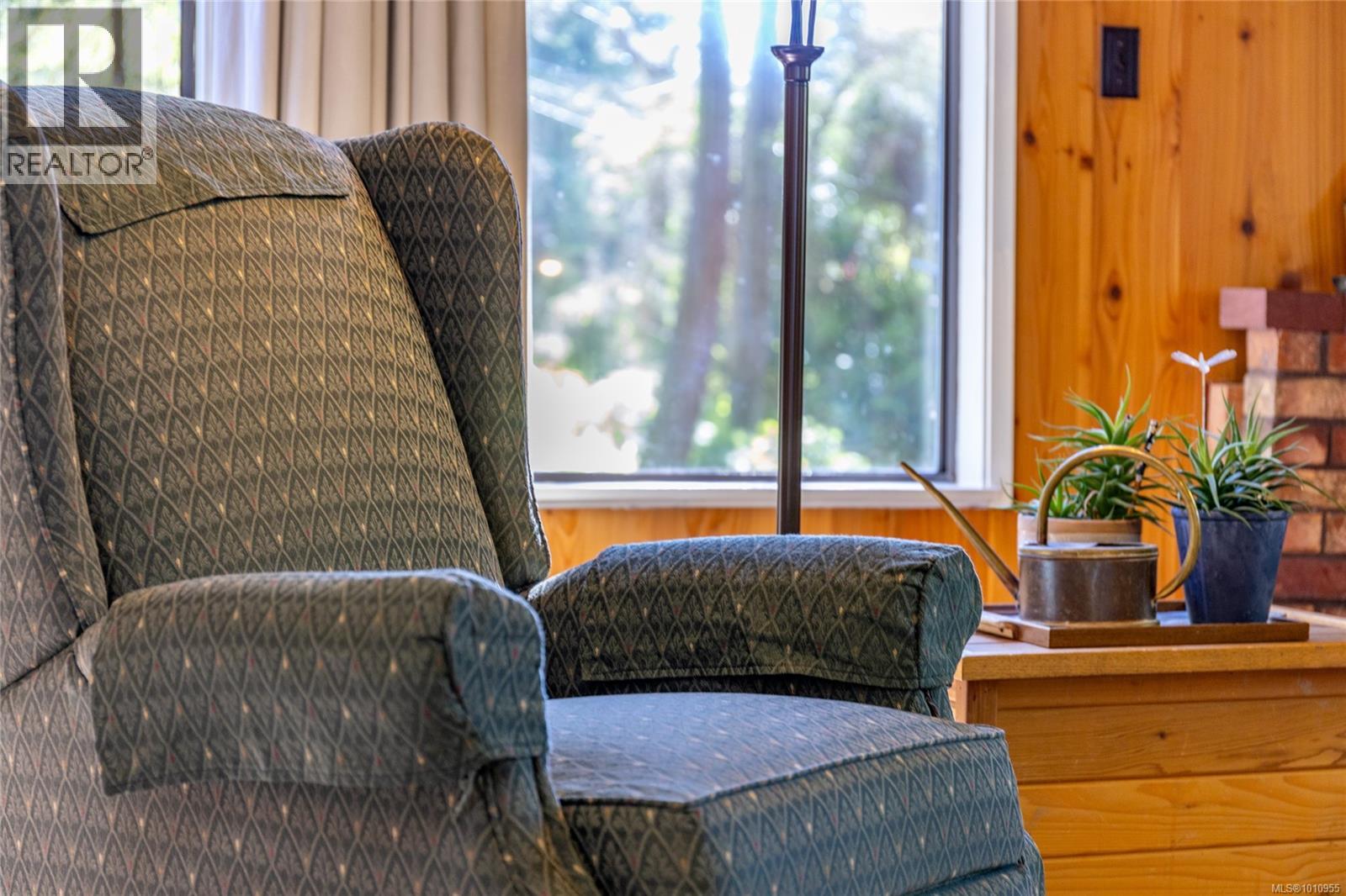  2703 Brigadoon Crescent, Pender Island