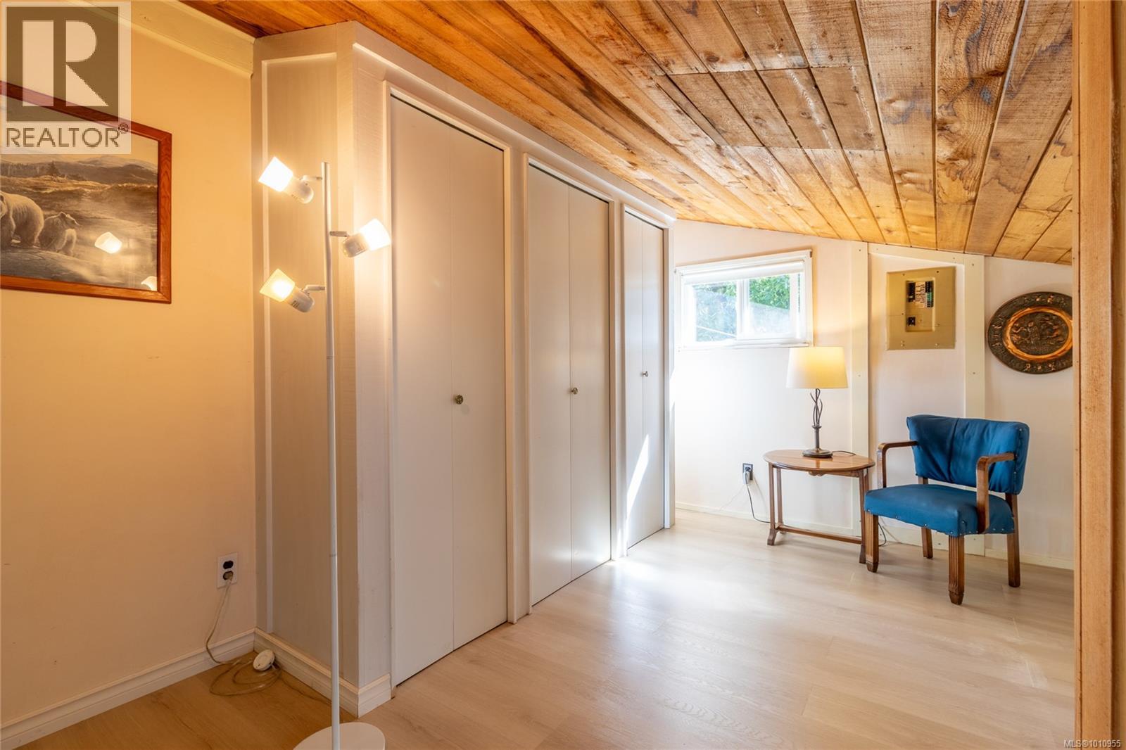  2703 Brigadoon Crescent, Pender Island