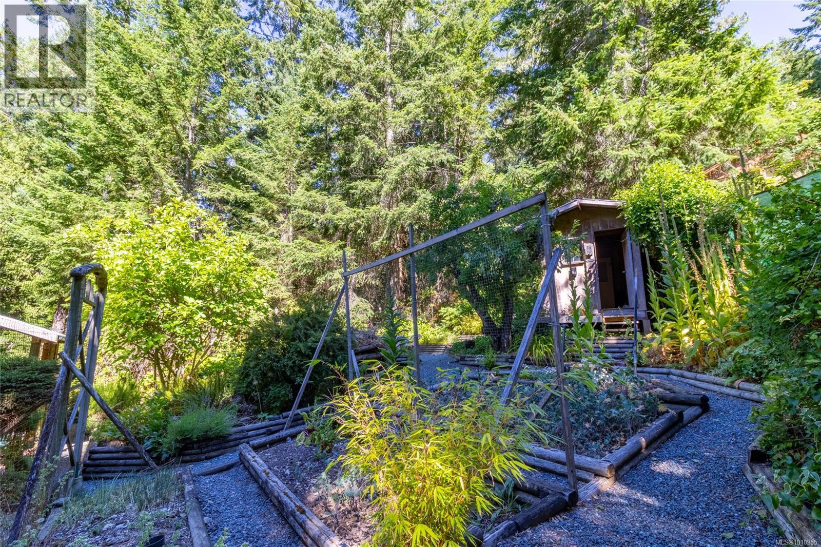  2703 Brigadoon Crescent, Pender Island