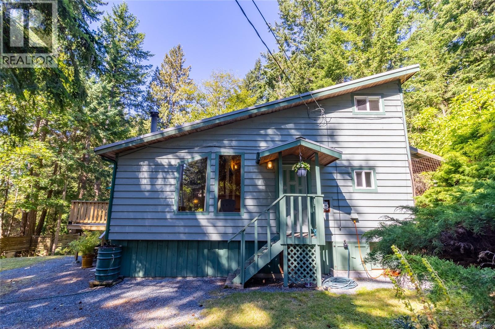  2703 Brigadoon Crescent, Pender Island