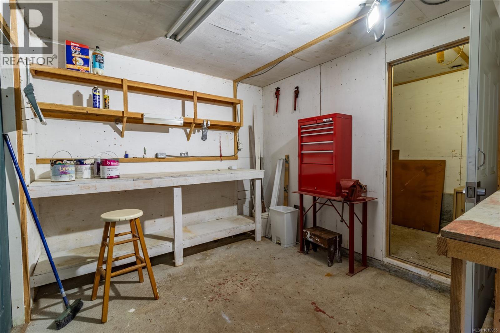  2703 Brigadoon Crescent, Pender Island