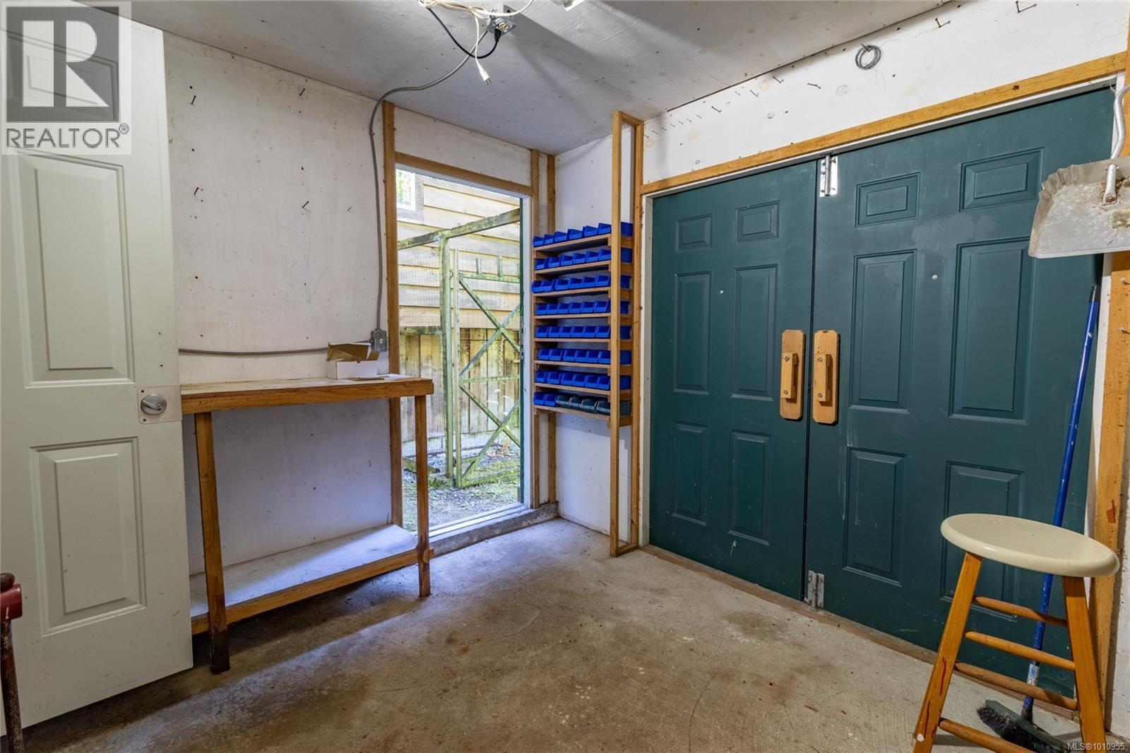  2703 Brigadoon Crescent, Pender Island