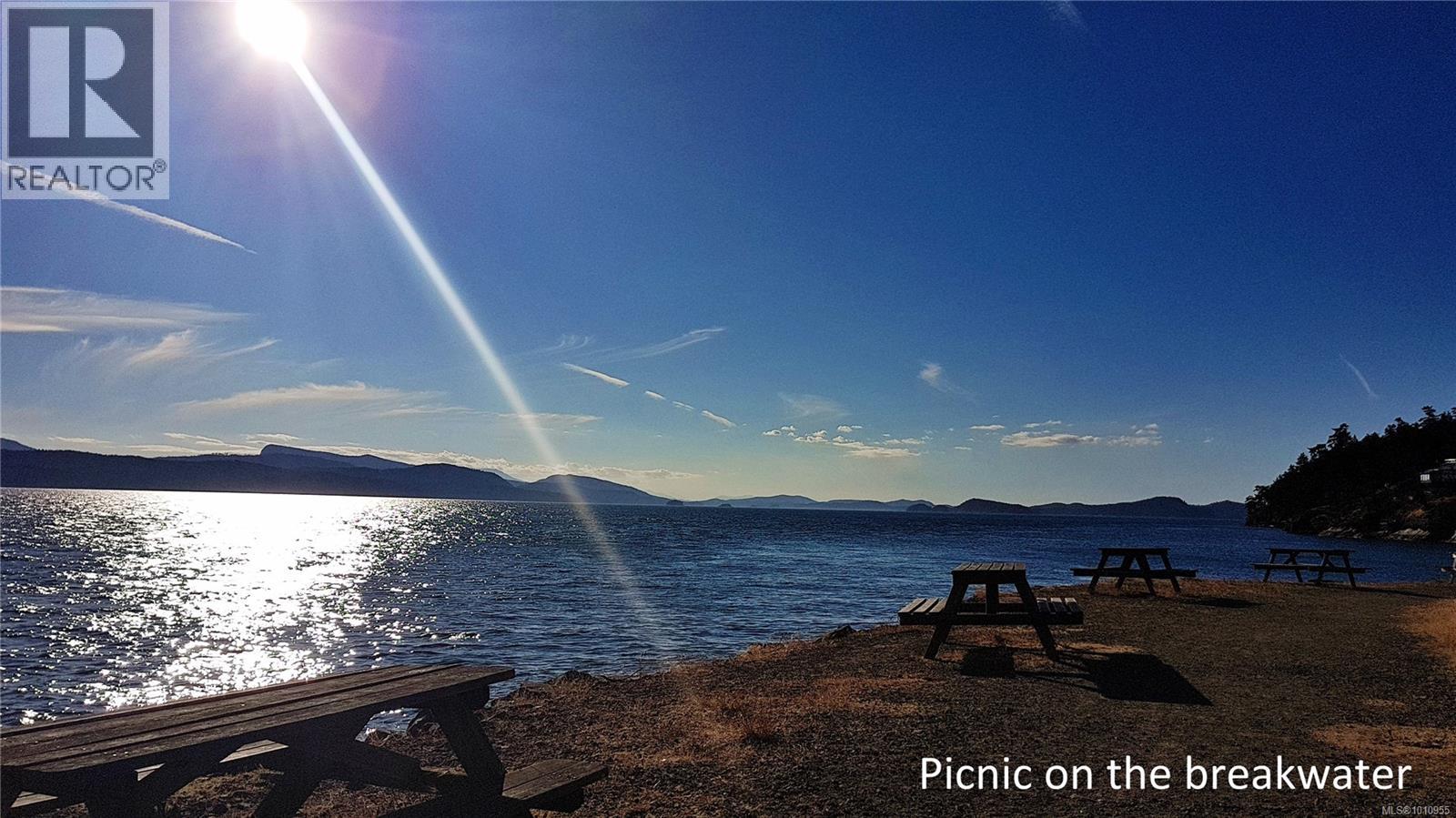  2703 Brigadoon Crescent, Pender Island