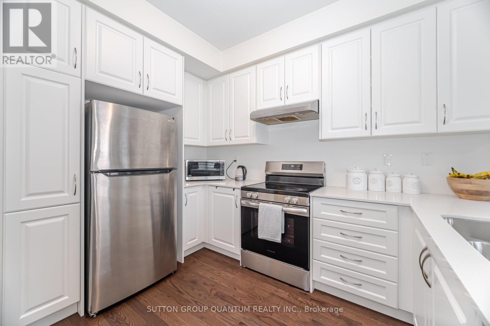 Photo 28 of 462 Celandine Terrace, Milton ON