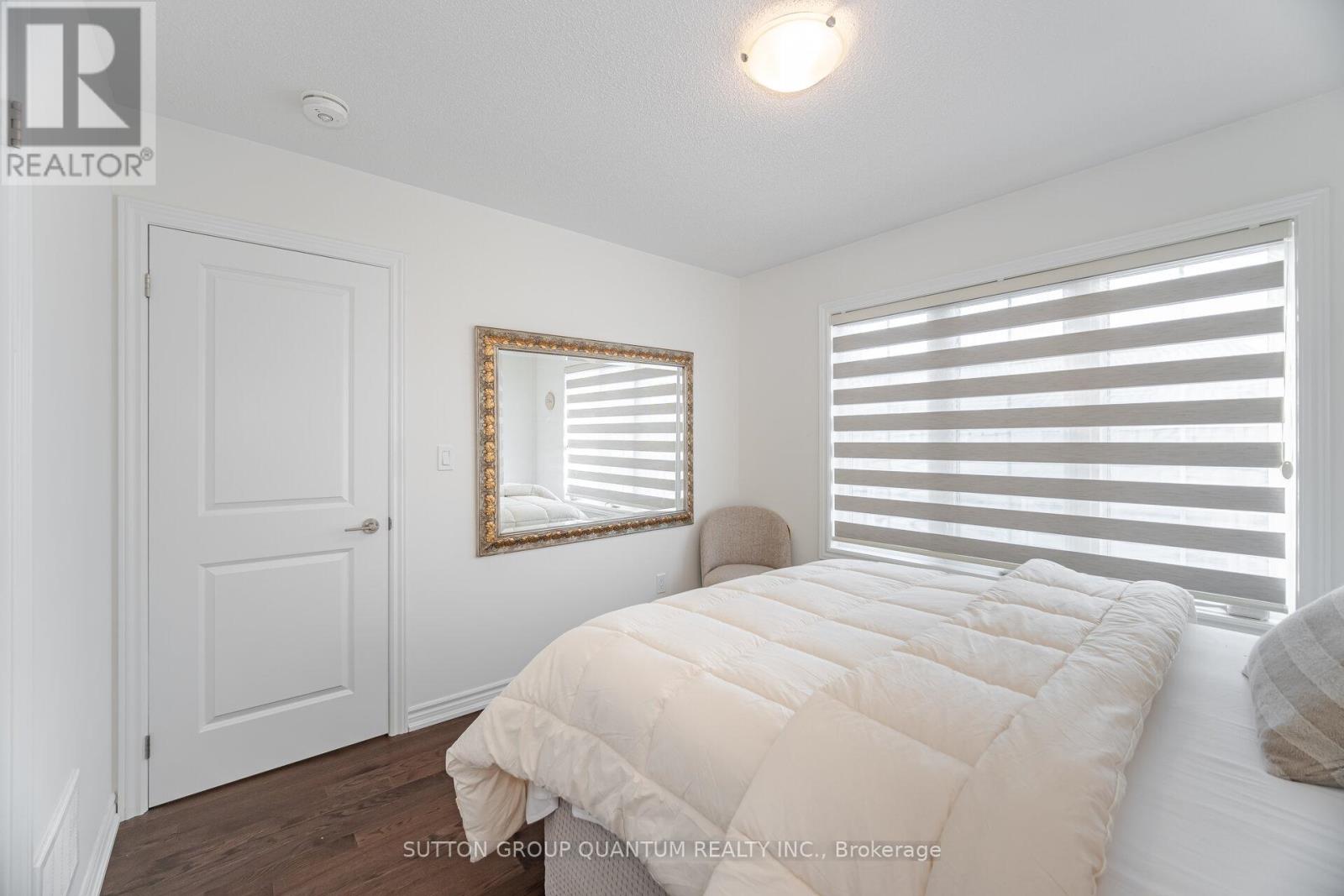 Photo 34 of 462 Celandine Terrace, Milton ON