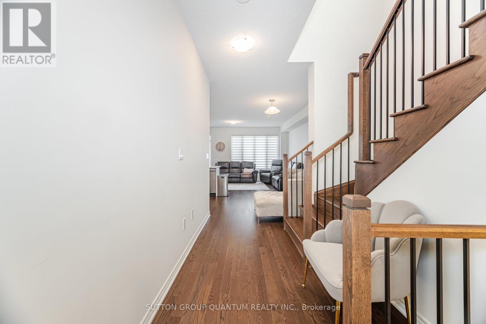 Photo 1 of 462 Celandine Terrace, Milton ON