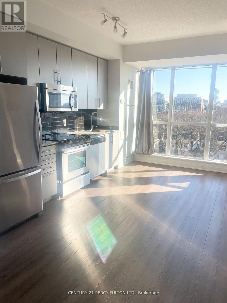 Photo 4 of 706 60 Berwick Avenue, Toronto ON