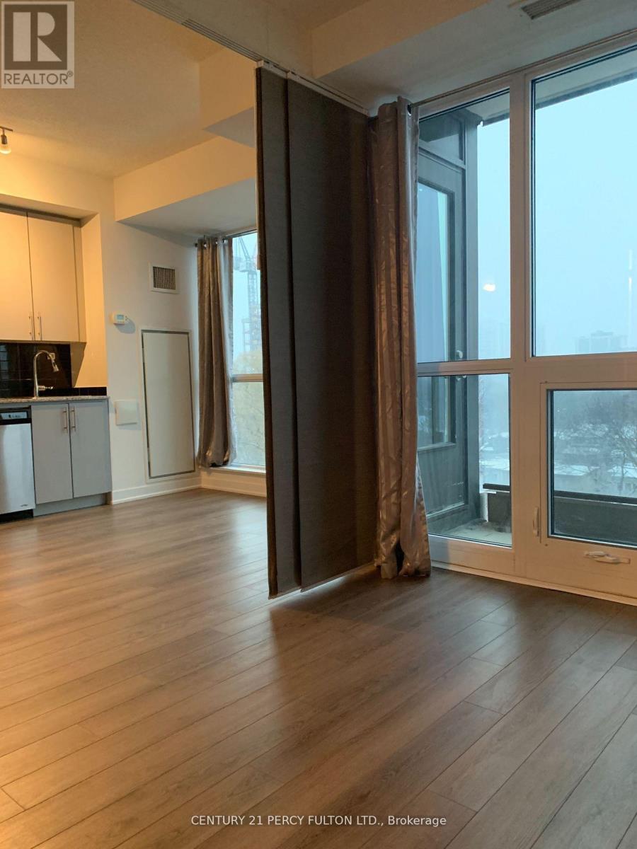 Photo 15 of 706 60 Berwick Avenue, Toronto ON