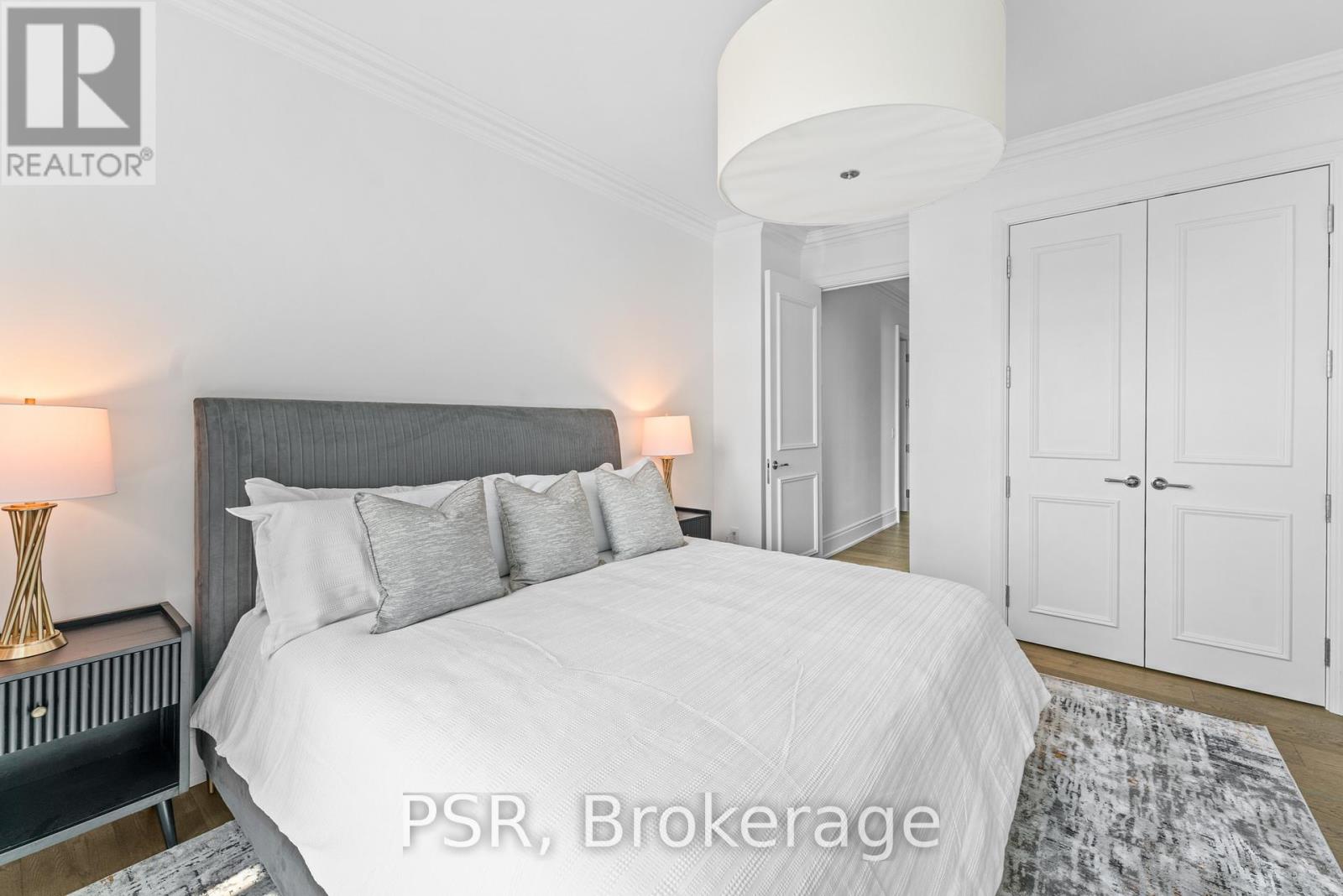 Photo 6 of 4804 311 Bay Street, Toronto ON