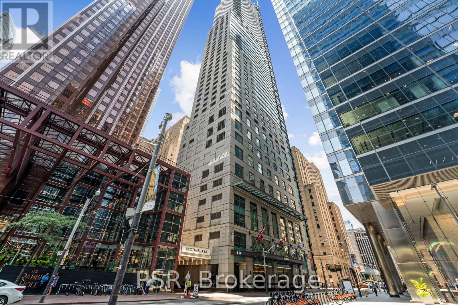 Photo 2 of 4804 311 Bay Street, Toronto ON