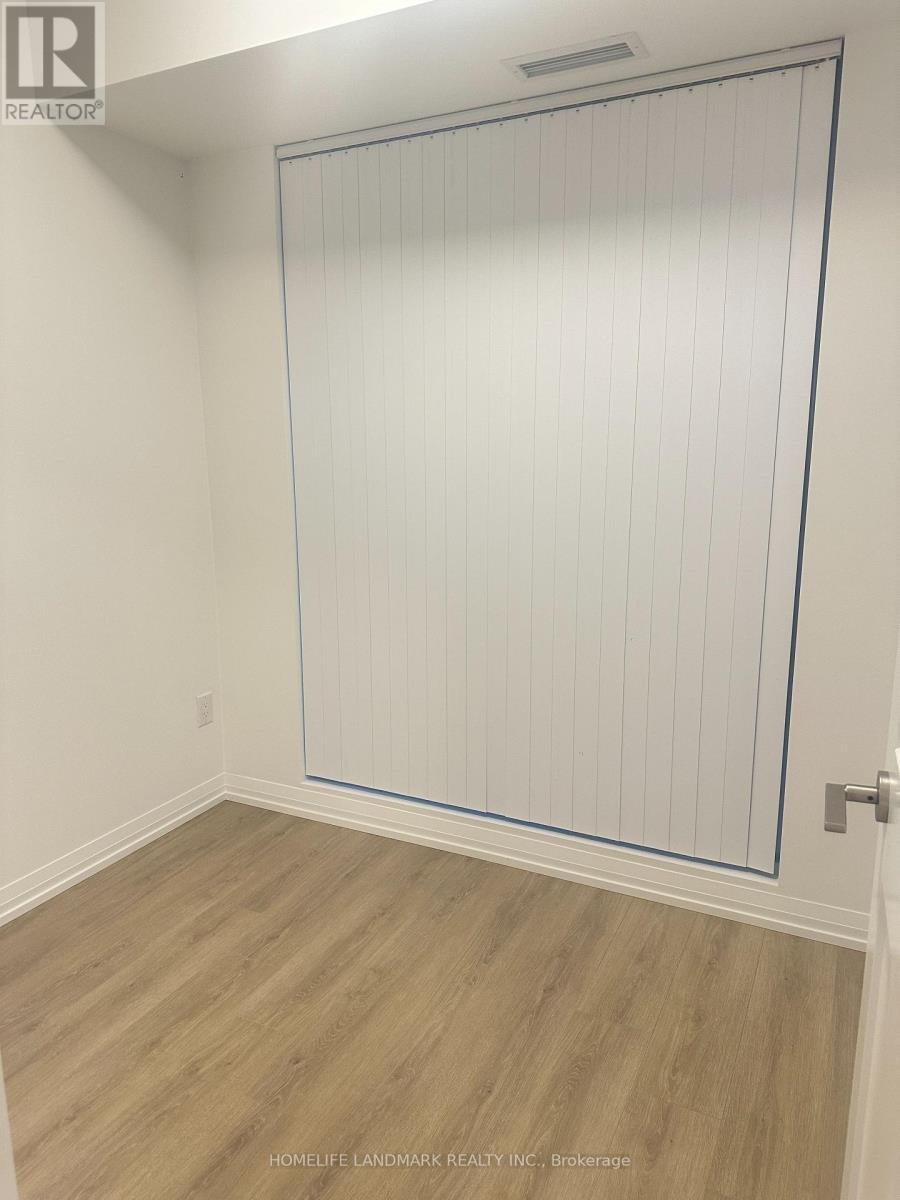 Photo 3 of 1012 8 Widmer Street, Toronto ON