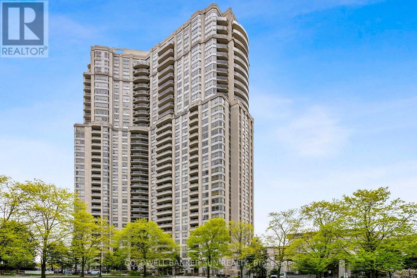 Photo 1 of 1104 35 Kingsbridge Garden Circle, Mississauga ON