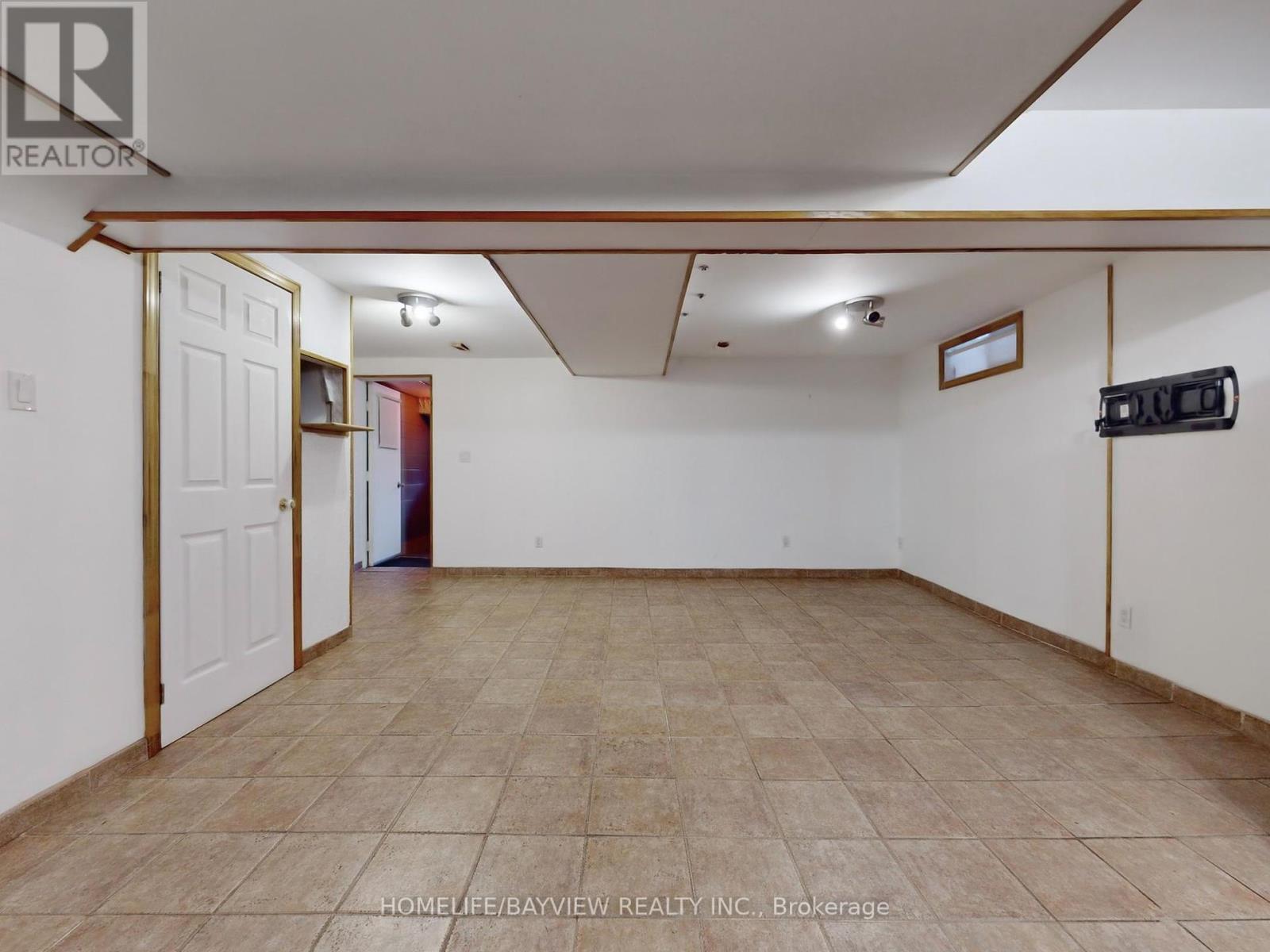 Photo 30 of 123 Kersey Crescent, Richmond Hill ON