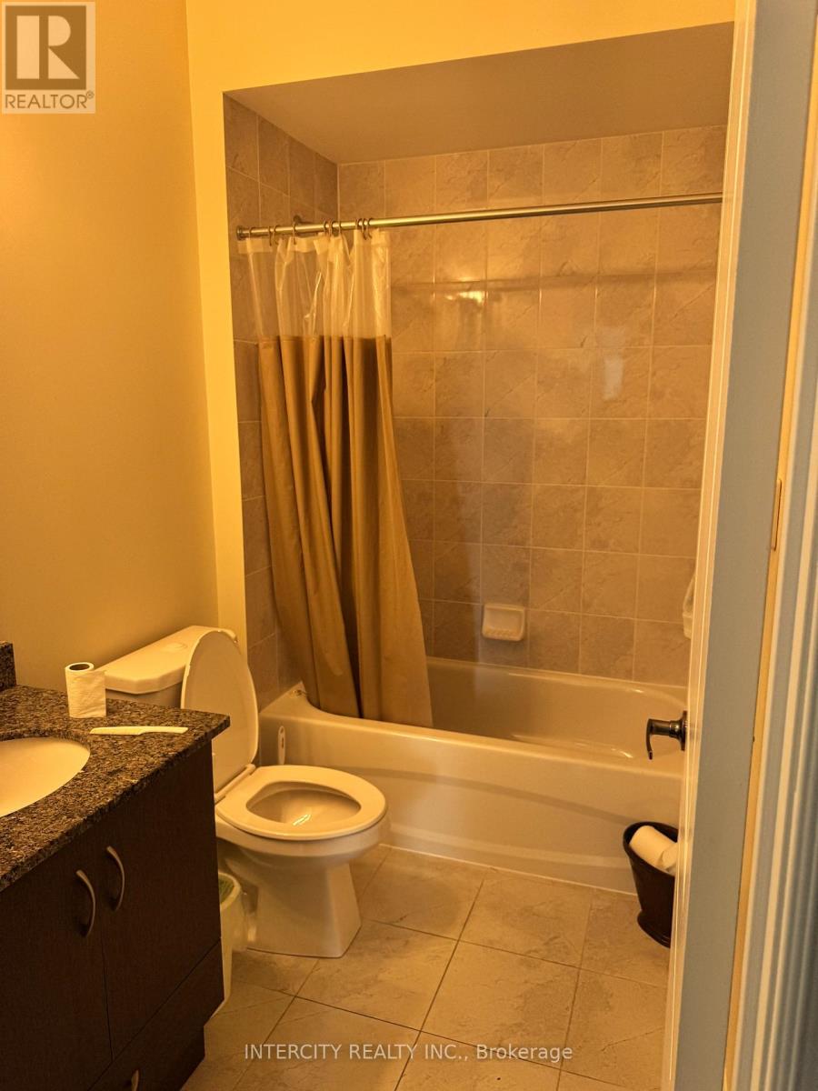Photo 9 of 412 39 New Delhi Drive, Markham ON
