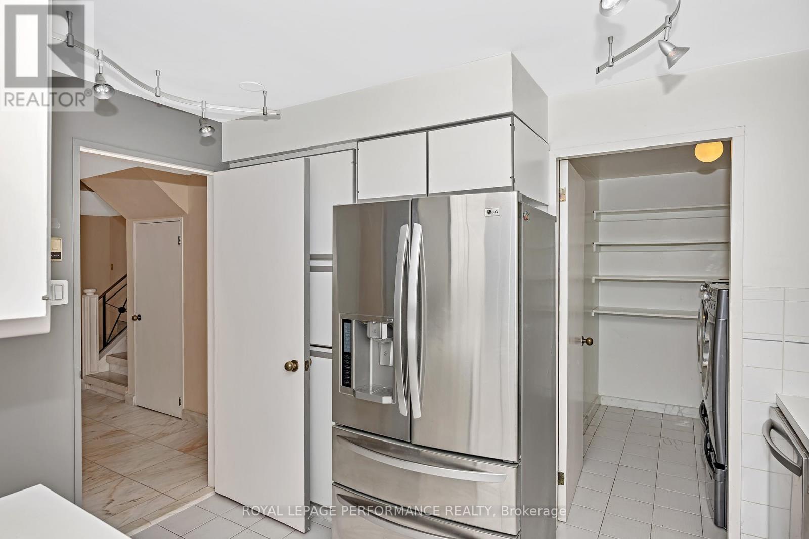 Photo 24 of 1204 40 Boteler Street, Ottawa ON