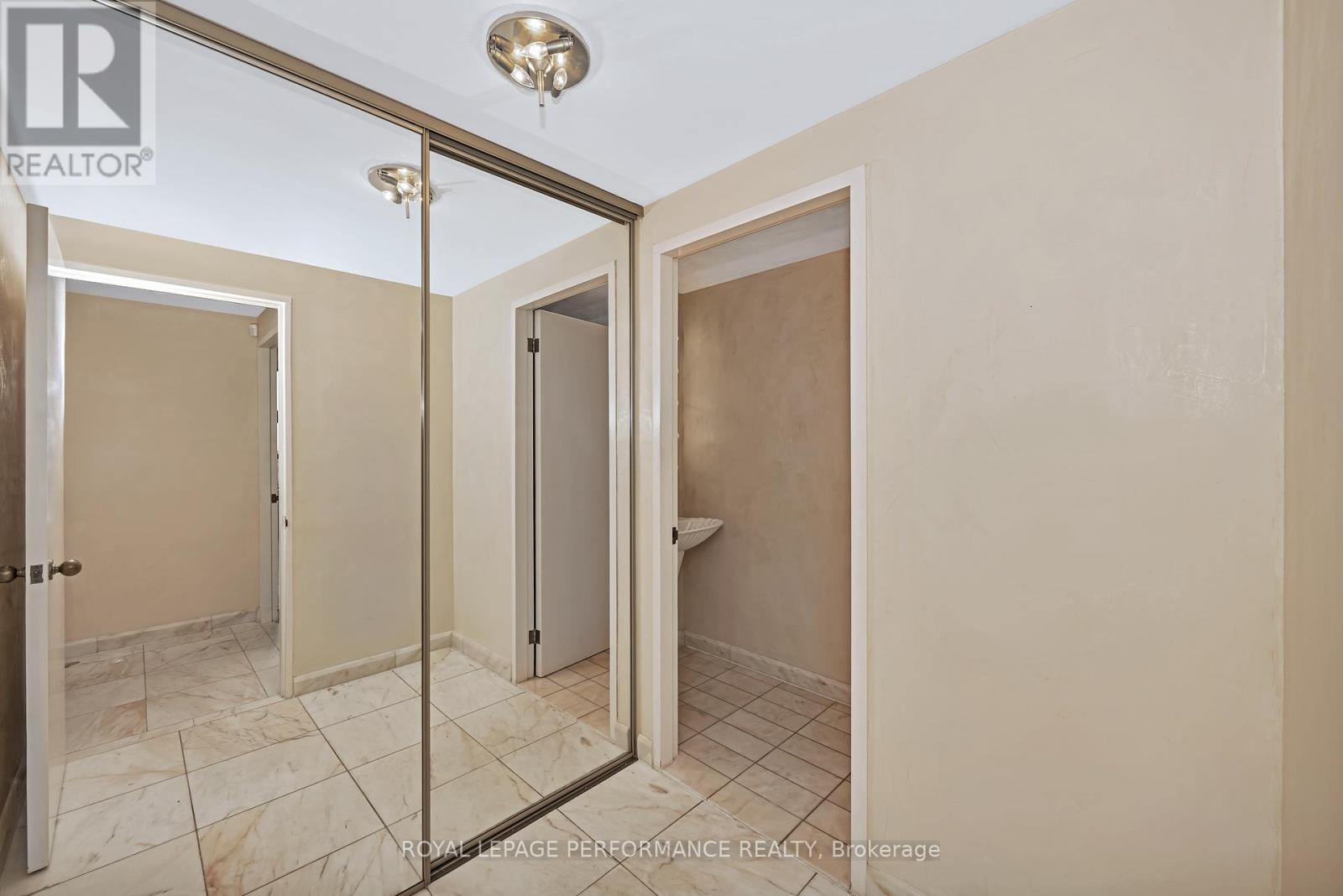 Photo 45 of 1204 40 Boteler Street, Ottawa ON