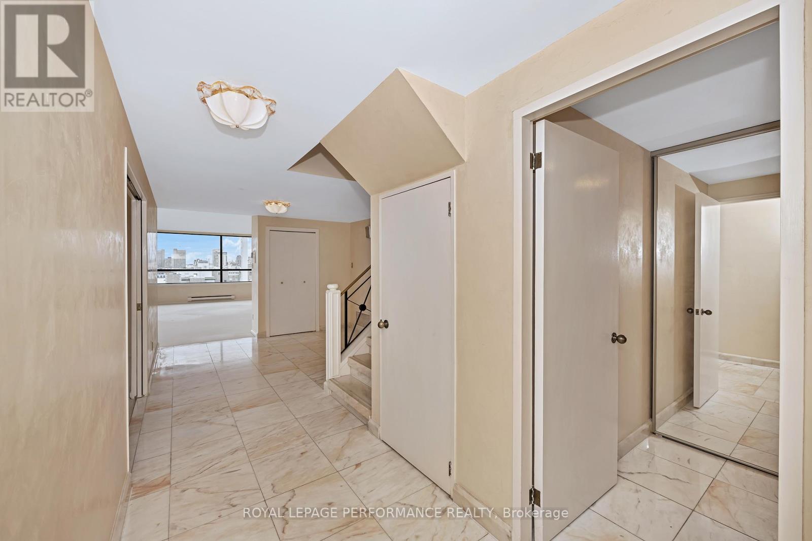 Photo 7 of 1204 40 Boteler Street, Ottawa ON