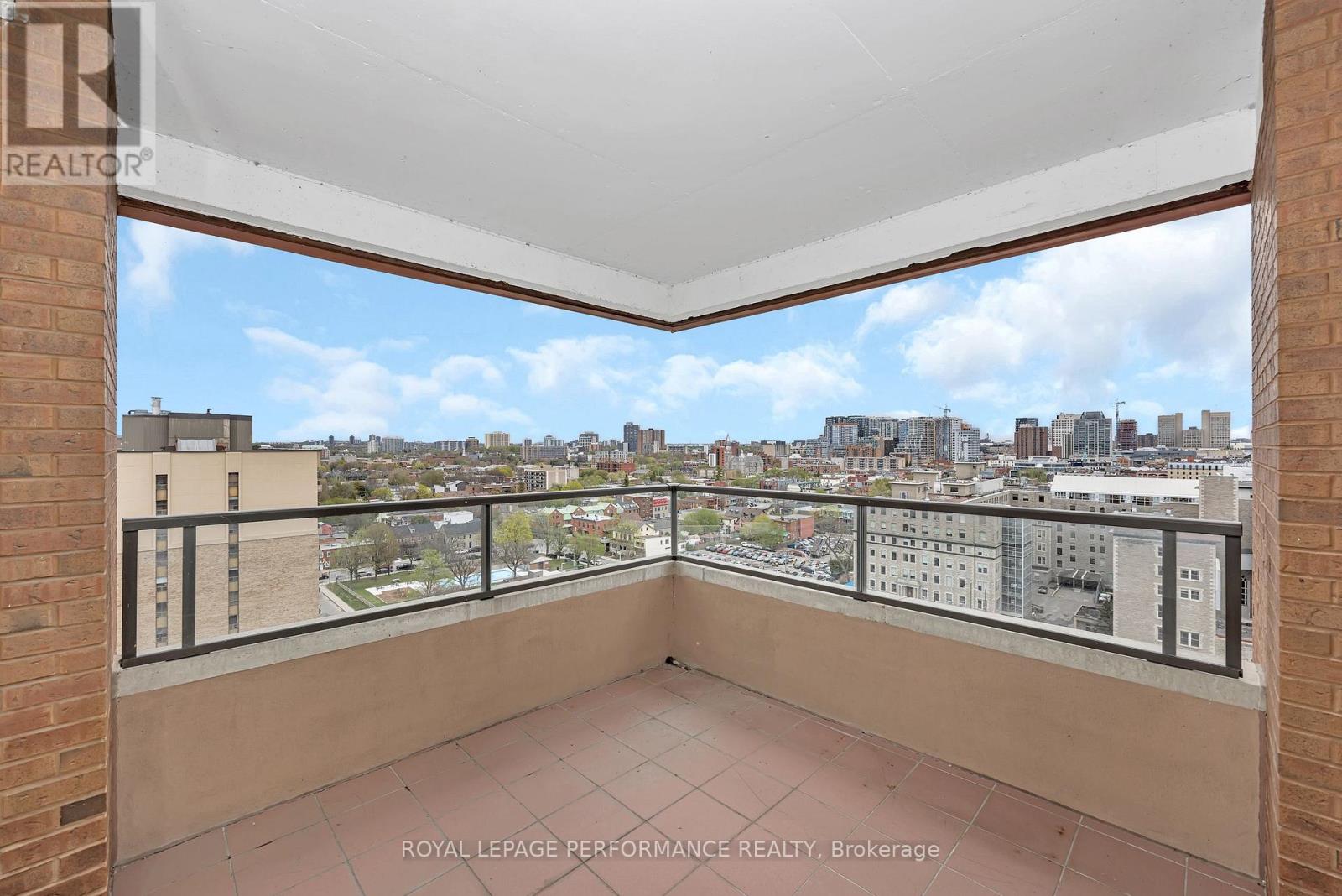 Photo 37 of 1204 40 Boteler Street, Ottawa ON