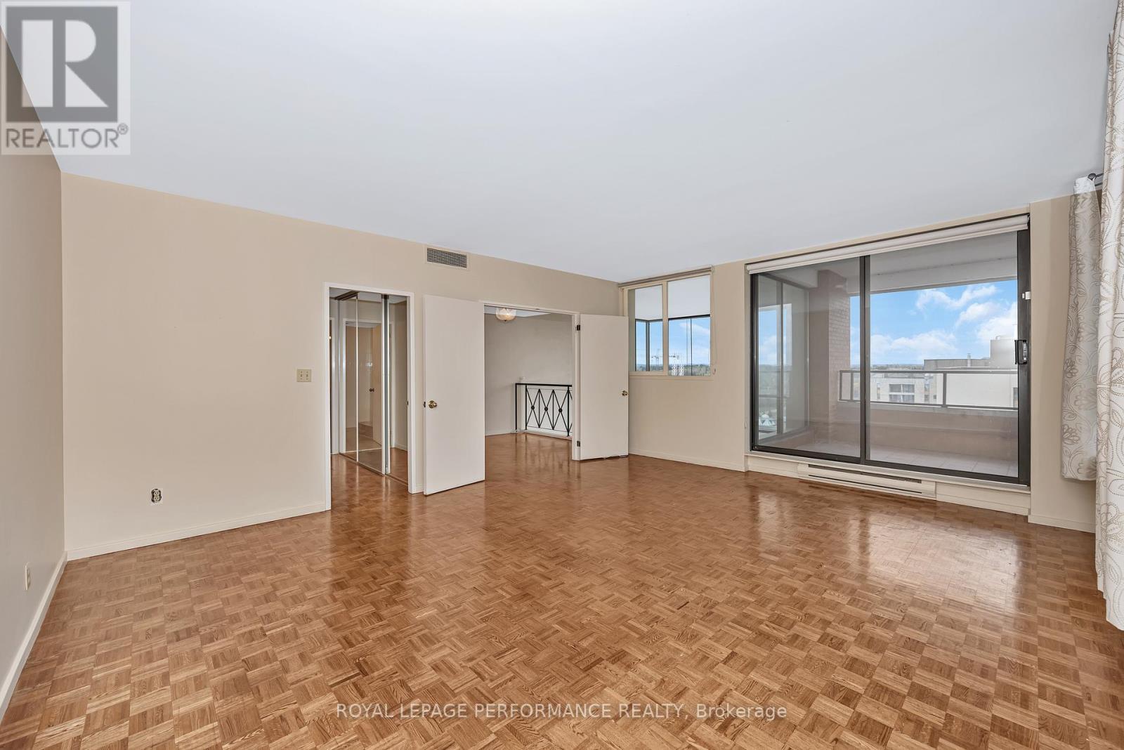 Photo 40 of 1204 40 Boteler Street, Ottawa ON