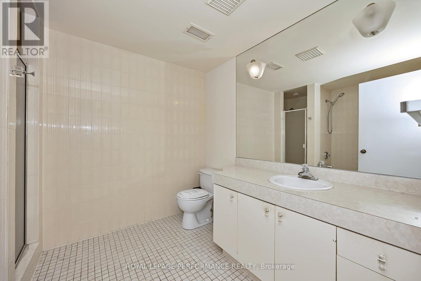 Photo 18 of 1204 40 Boteler Street, Ottawa ON